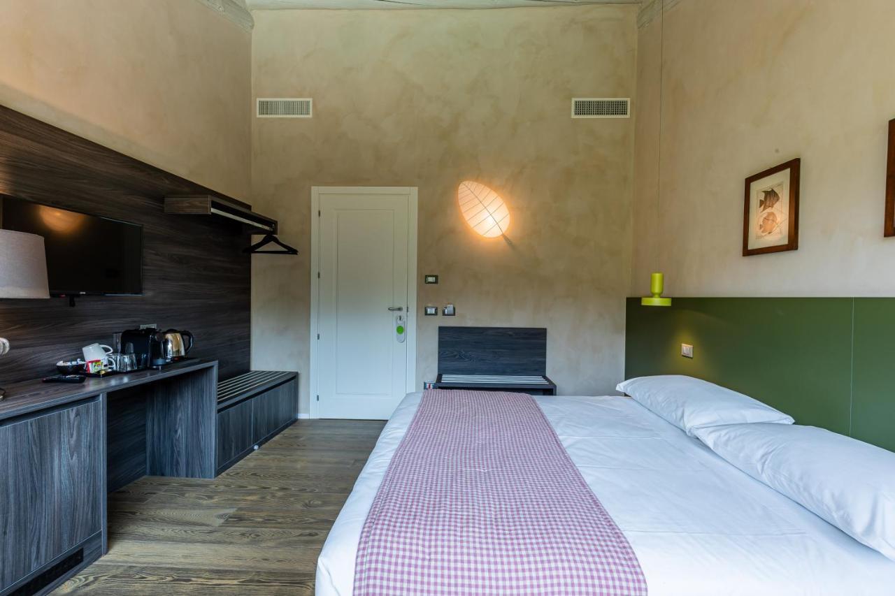 Отель Relais Le Coste Lavagno Экстерьер фото