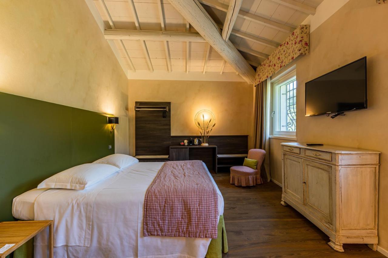 Отель Relais Le Coste Lavagno Экстерьер фото