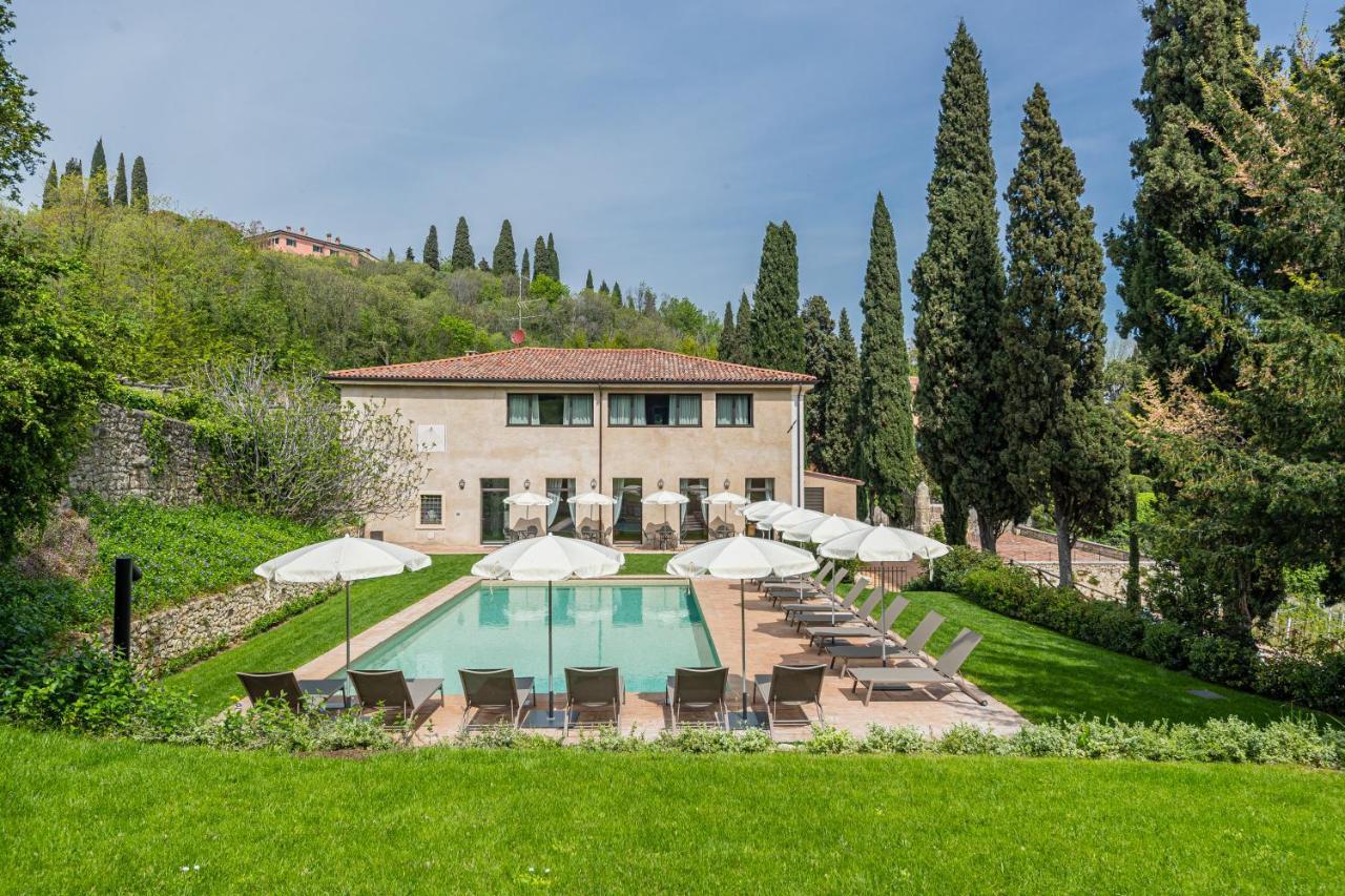 Отель Relais Le Coste Lavagno Экстерьер фото